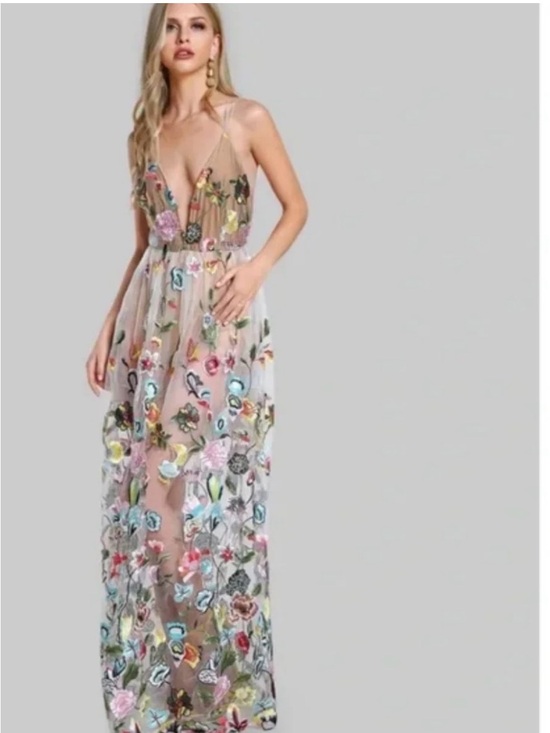 L'ATISTE Dresses & Skirts - NWT L'atiste By Amy Sheer Embroidered Overlay Bodysuit Maxi Dress